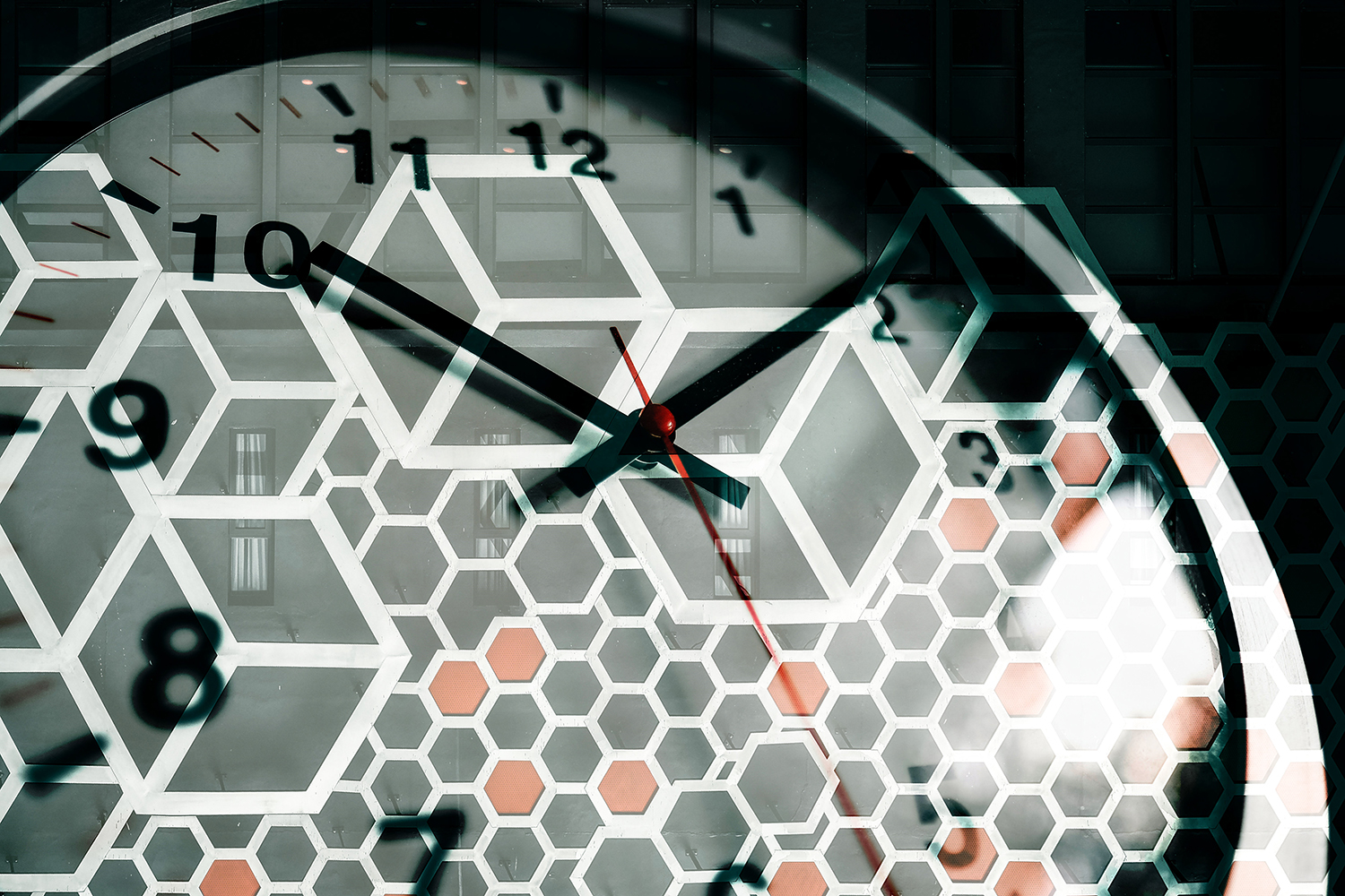 primer plano del reloj de pared